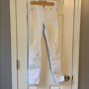 Abercrombie Kids girls white skinny jeans. 11/12
